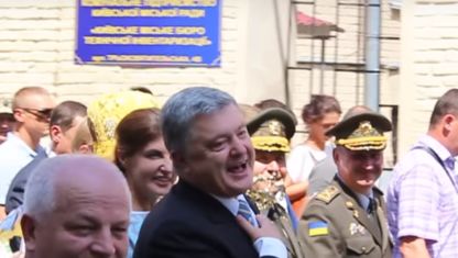 "Президент уже сказал, что есть документ с печатями". Что думают прихожане УПЦ КП о Томосе. Опрос "Страны"