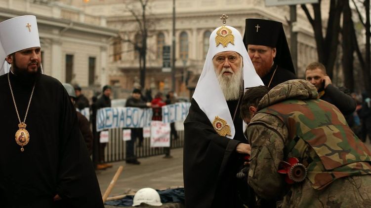 Филарет начал подозревать, что после Объединительного собора ситуация может измениться