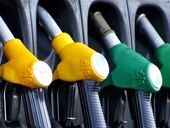 В США рекордно подорожало топливо 