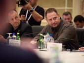 "Надо завалить зверя". Как в Раде хотят убрать Ермака и чем будут давить на Зеленского