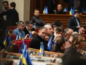 Убрать Свириденко, обрезать власть Зеленского. К чему идет политический кризис в парламенте Украины