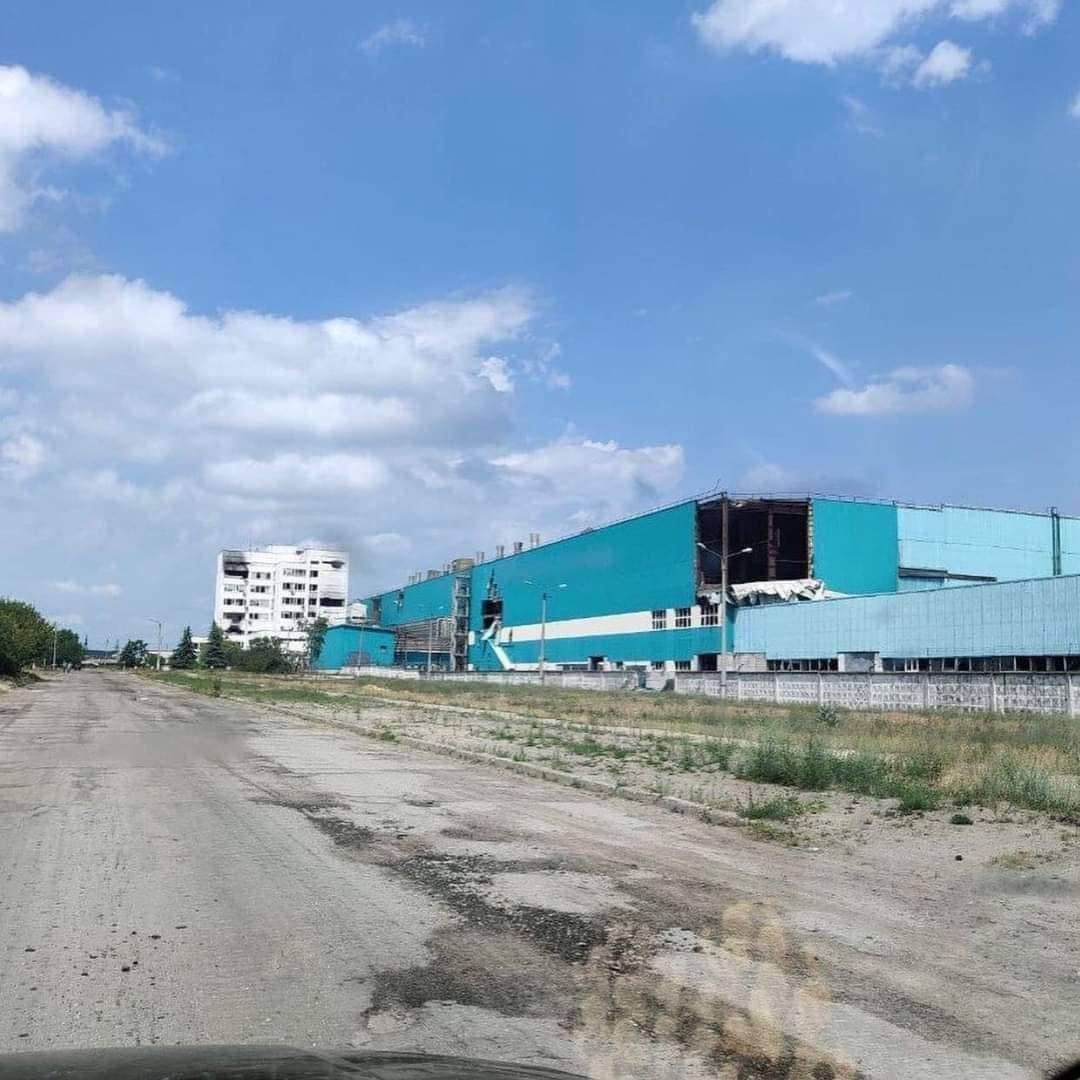 Фото последствий обстрела российскими войсками города Лисичанска. Фото: Сергей Гайдай