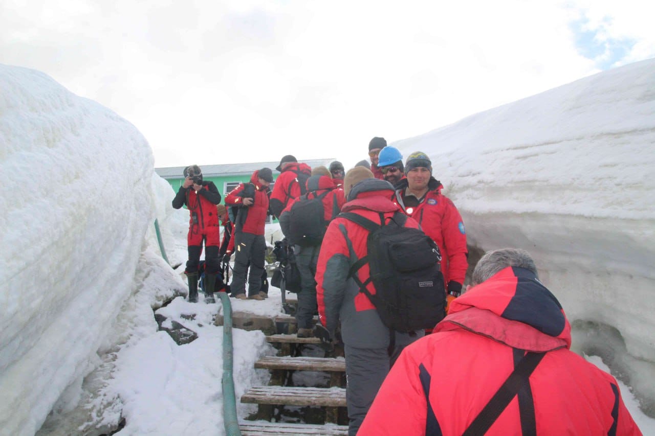 На станцию ​​"Академик Вернадский" прибыла экспедиция