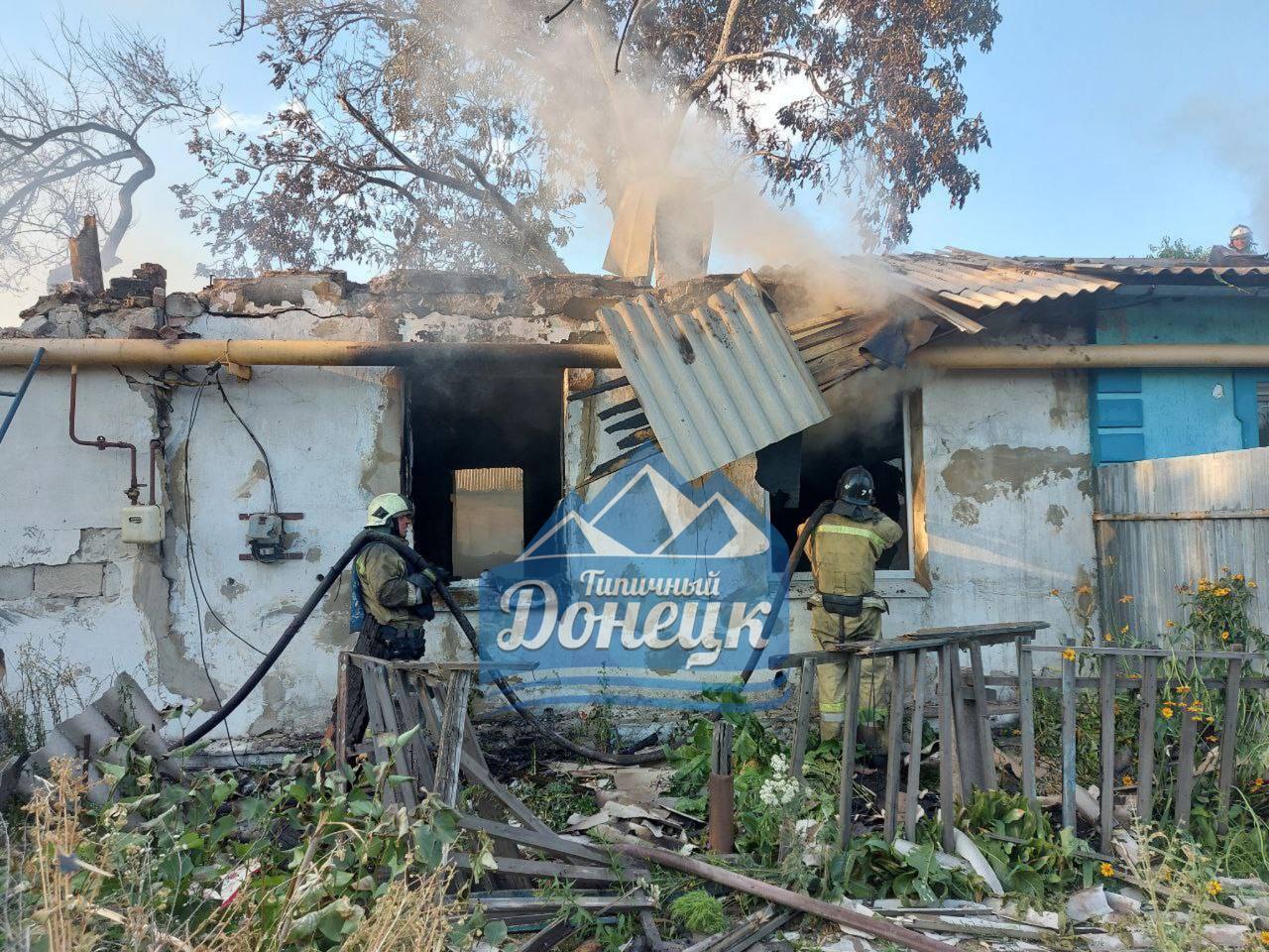 Последствия обстрелов в Донецке