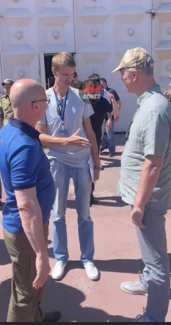 Кириенко попал под обстрел в Новой Каховке