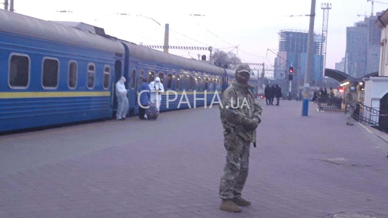 поезд Киев - Москва