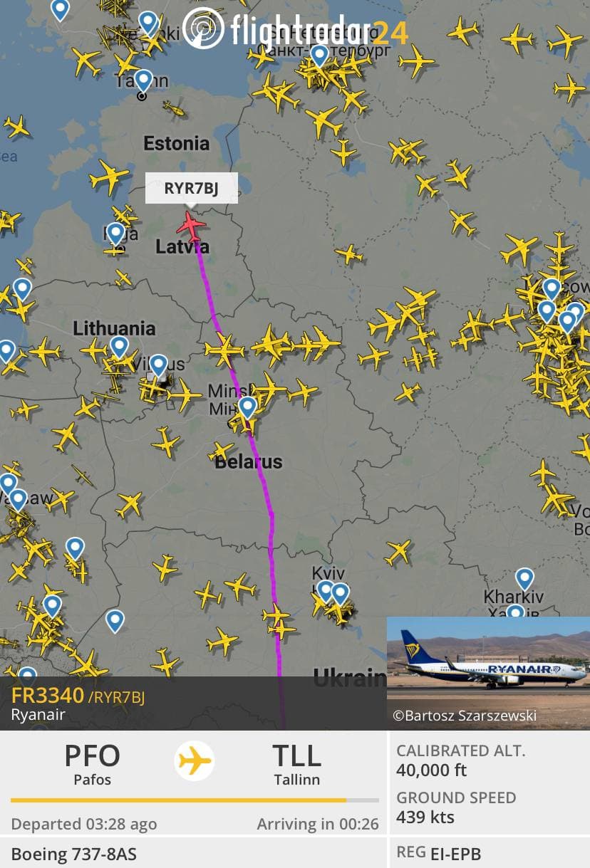 Скриншот Flightradar