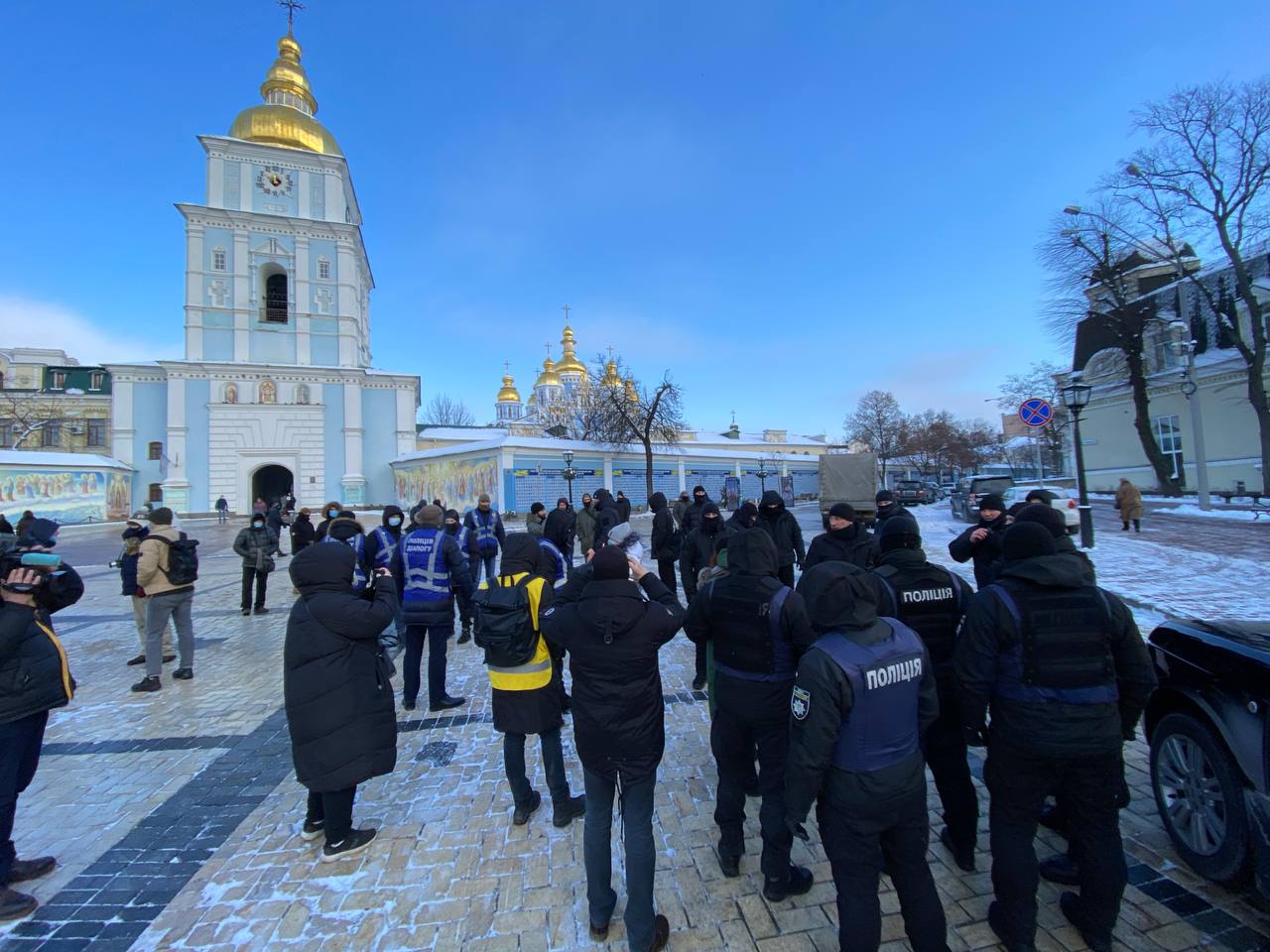 В Украине полиция заодно с неонацистами