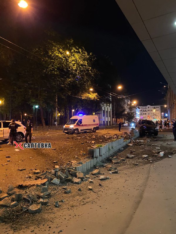 Фото жуткого ДТП в центре Харькова