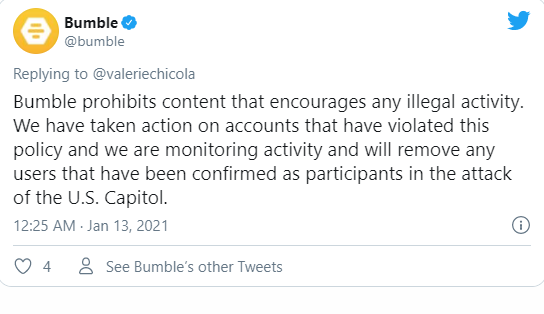 Американки знакомятся с участниками штурма Капитолия в сети и сдают их ФБР. Скриншот: Твиттер