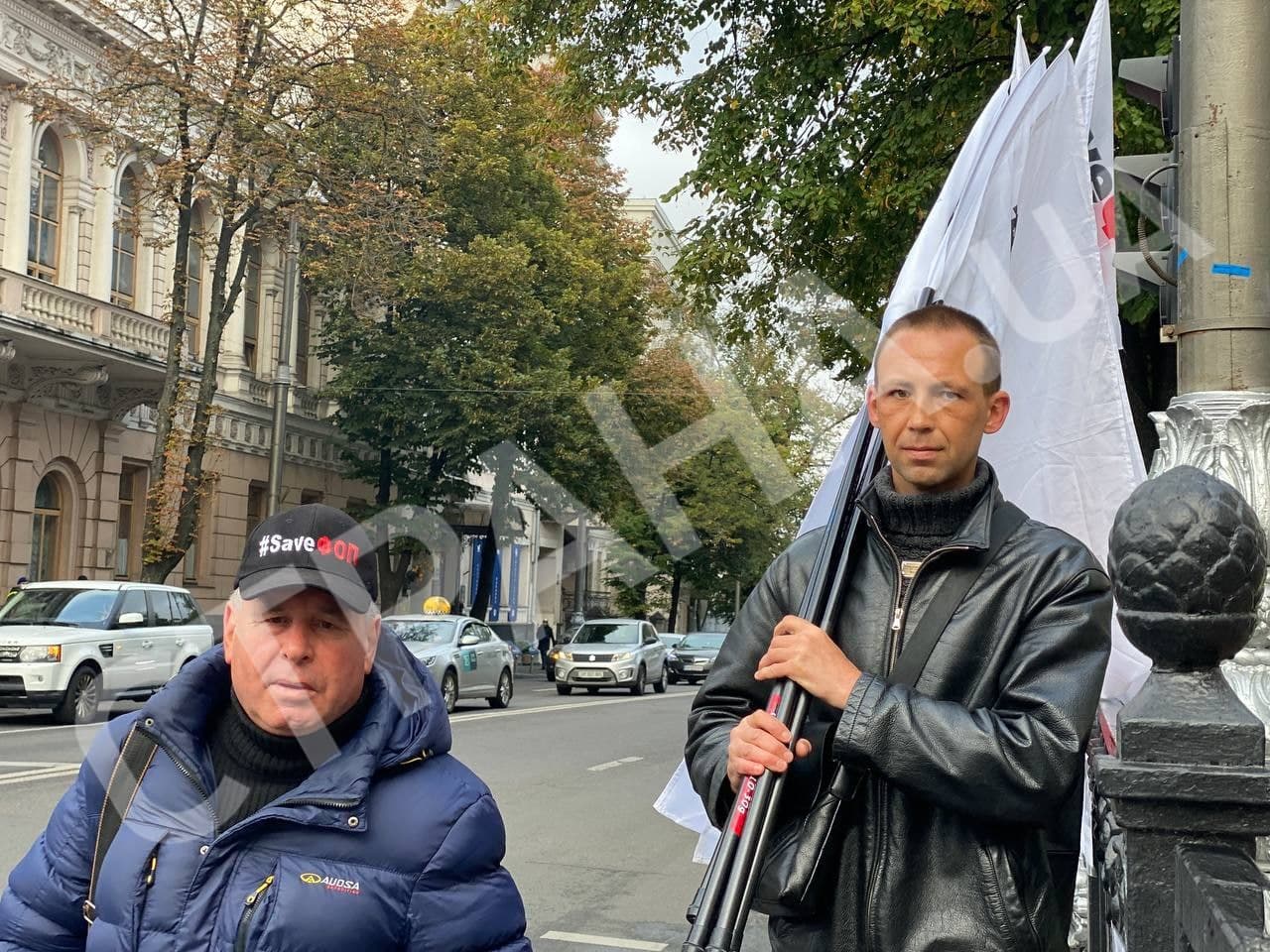 в Киеве возле здания Верховной Рады запланировали протесты представители SaveФОП. Фото: "Страна"