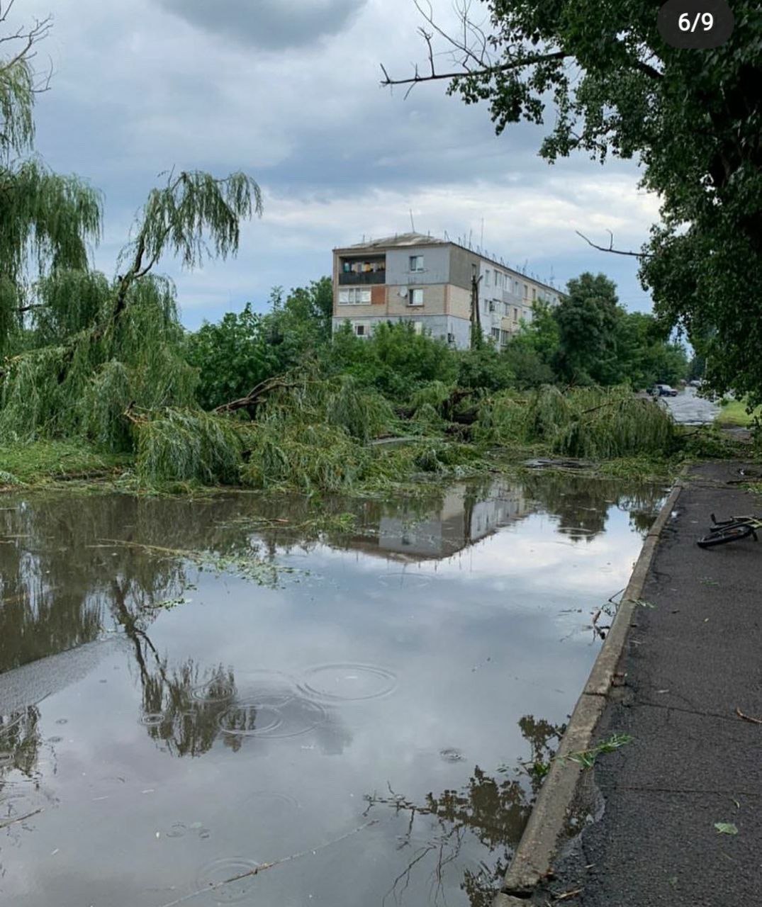 Последствия стихии в Донецкой области. Фото: "Украина сейчас"