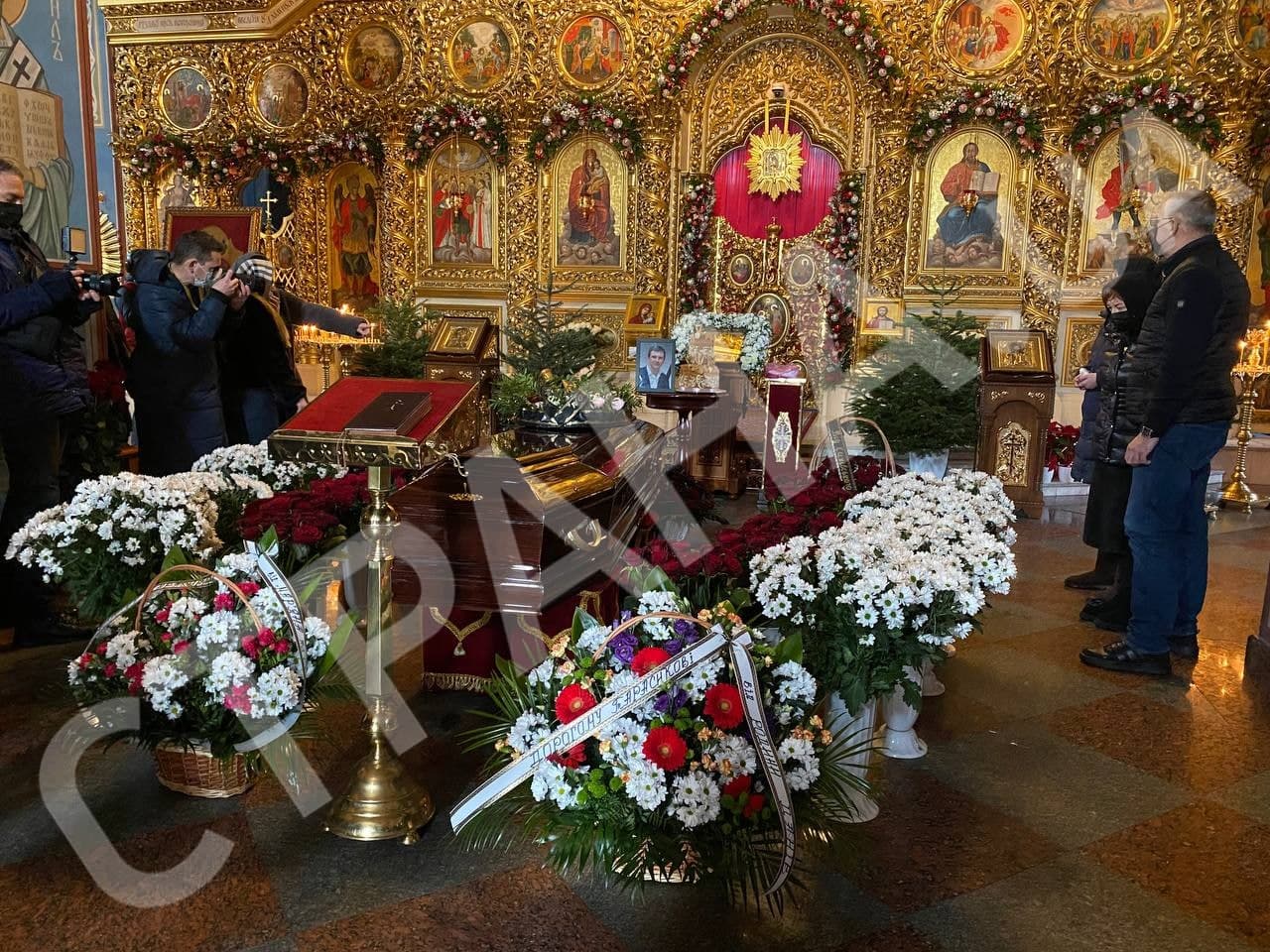 В Киеве отпевают Тараса Познякова