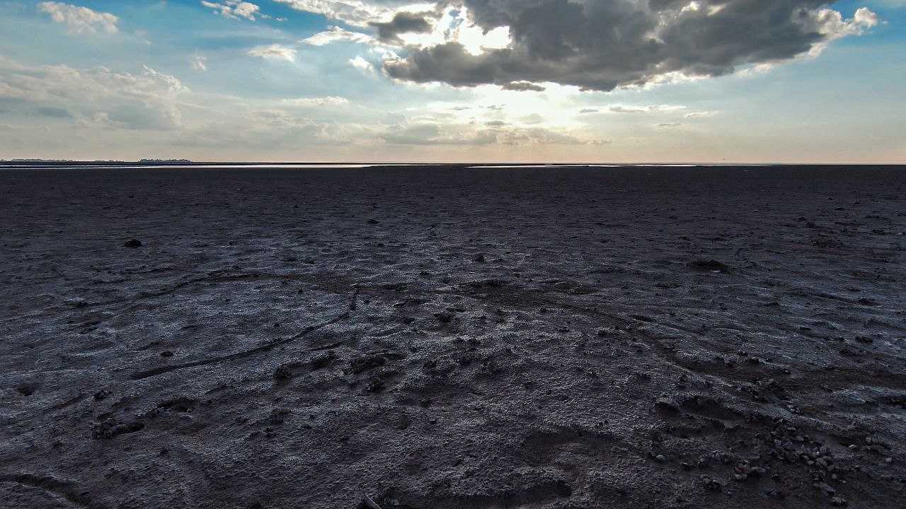 Каховское водохранилище после обмеления